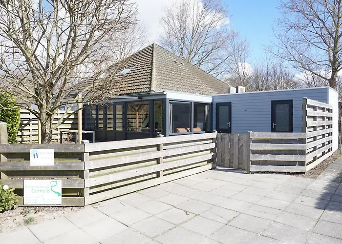 Kustverhuur, Park Schoneveld, Duinroos 123